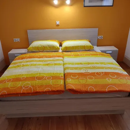 Guest house Gostilna Blegos 3*