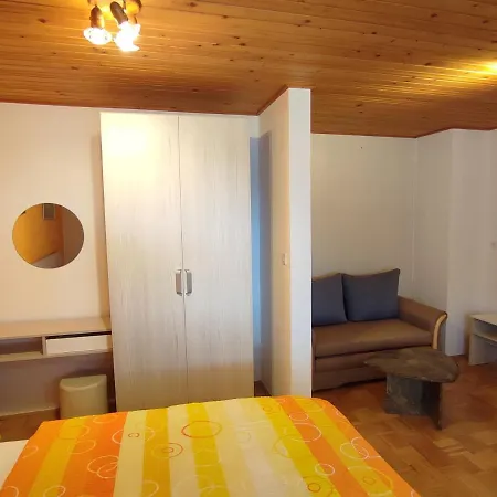 Pensión Gostilna Blegos Poljane nad Škofjo Loko