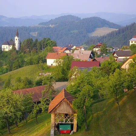 Guest house Gostilna Blegos 3*