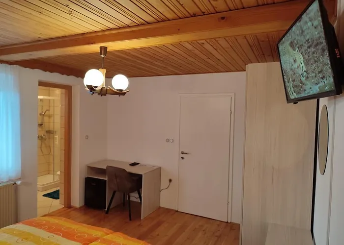 Gostilna Blegos Hiša za goste Poljane nad Skofjo Loko