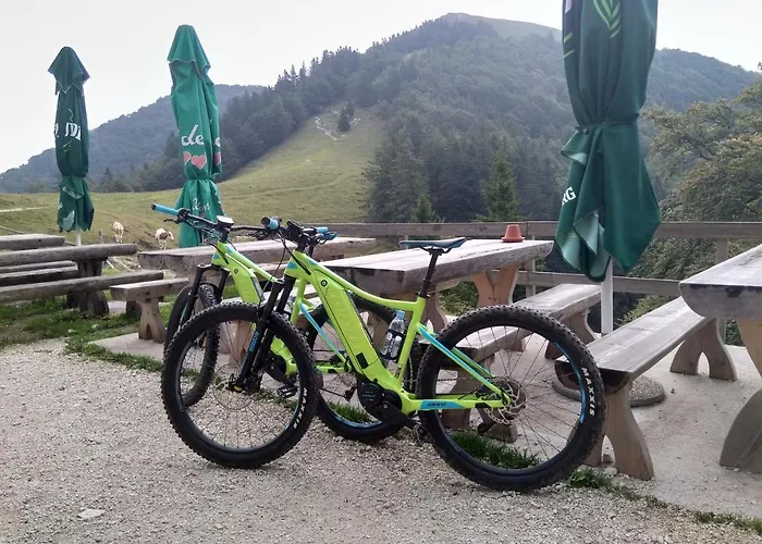 Hiša za goste Gostilna Blegos